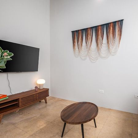 2-Br Apt Centrally Located In Osj! San Juan Eksteriør billede
